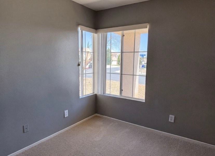 13577 Monterey Way - Photo 5 of 14