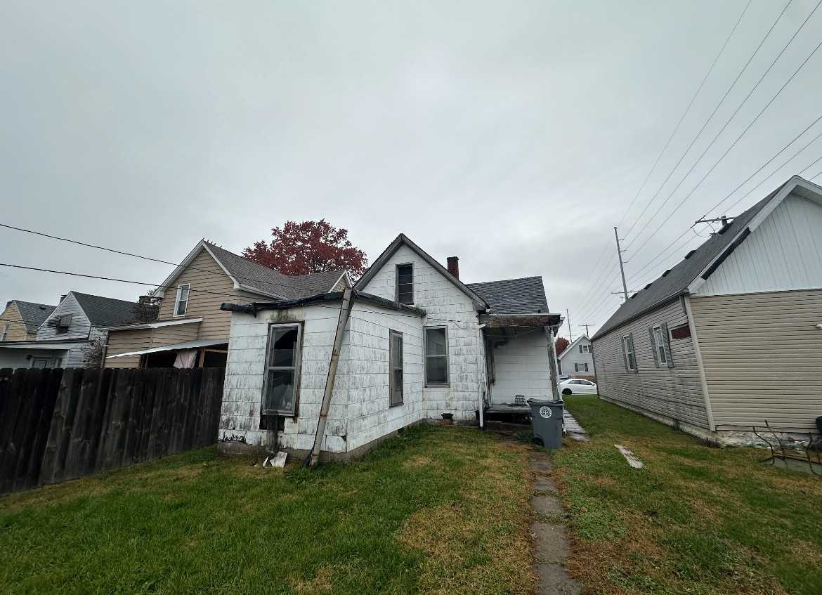 731 E Florida St #NA - Photo 2 of 8