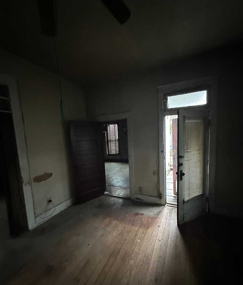 731 E Florida St #NA - Photo 6 of 8