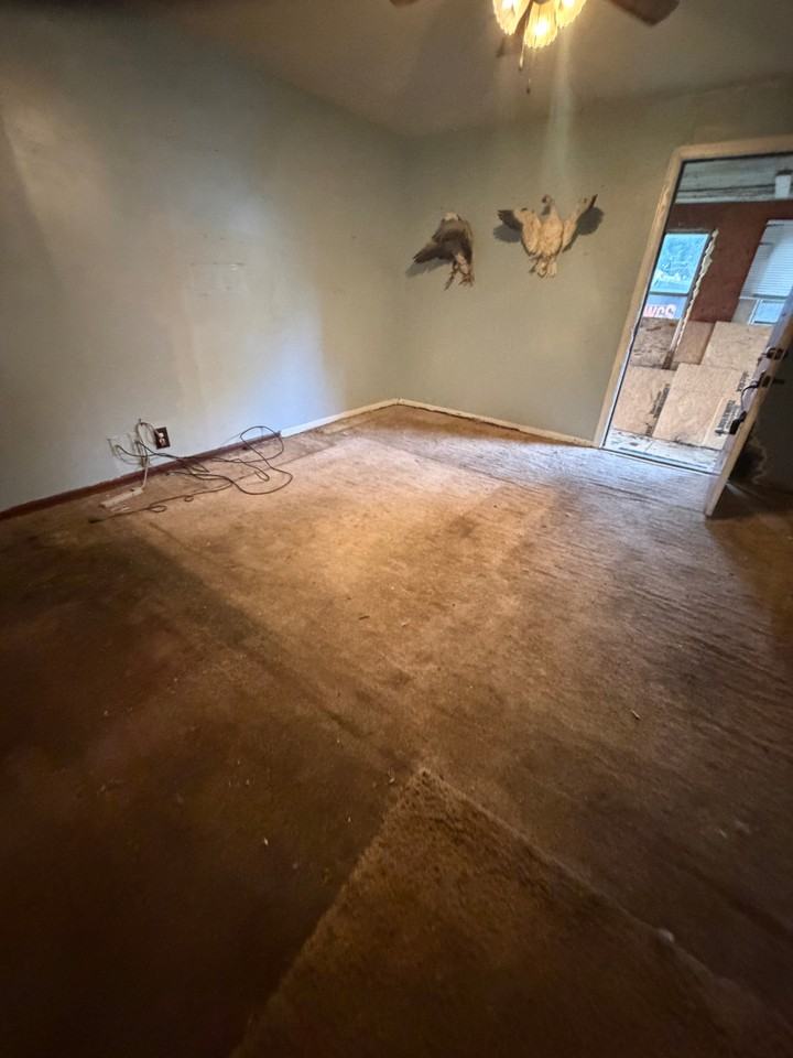 1404 Cody St #NA - Photo 3 of 9