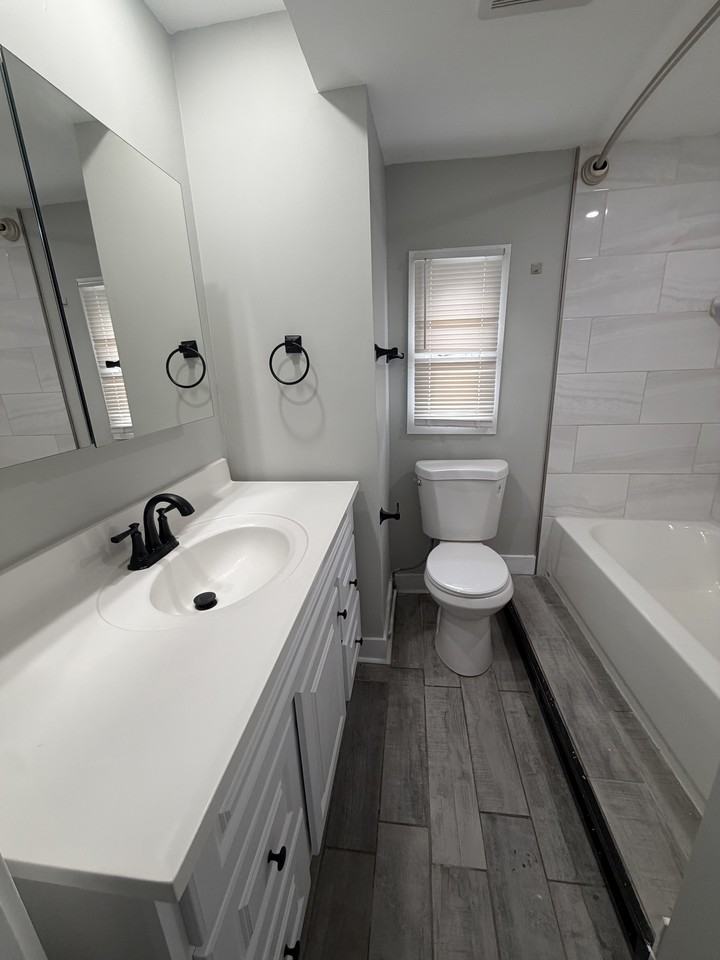 155 W Main St #3 - Photo 6 of 8