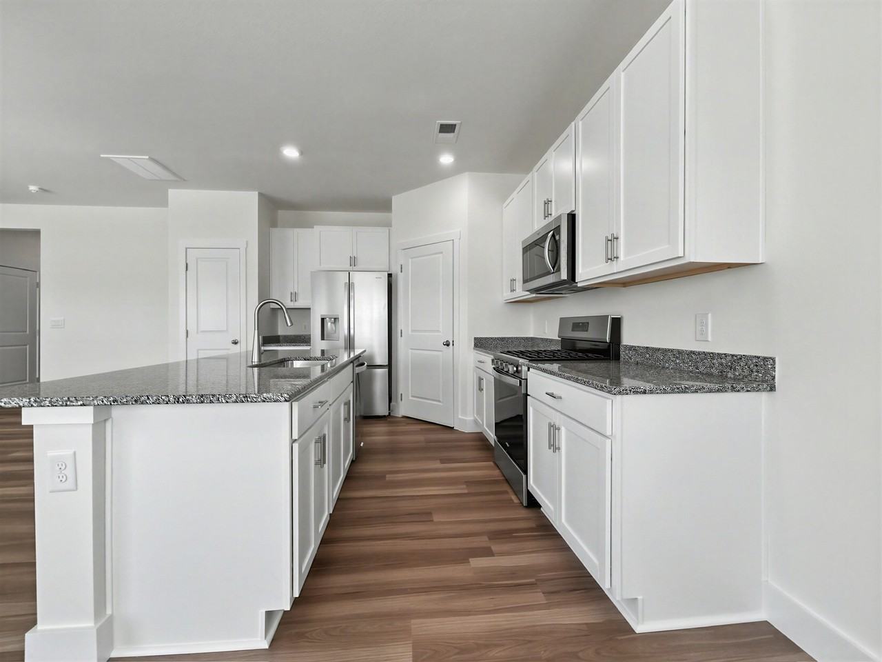 5166 Runnerstone Rd #NA - Photo 5 of 21