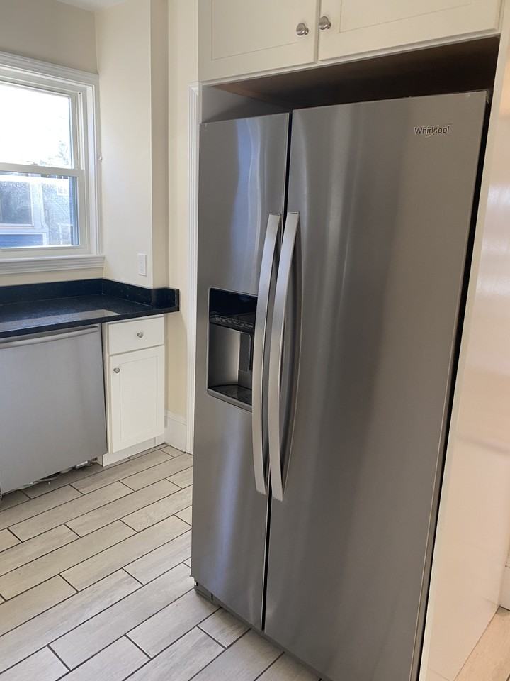 20 Rhode Island Ave #2 - Photo 3 of 20