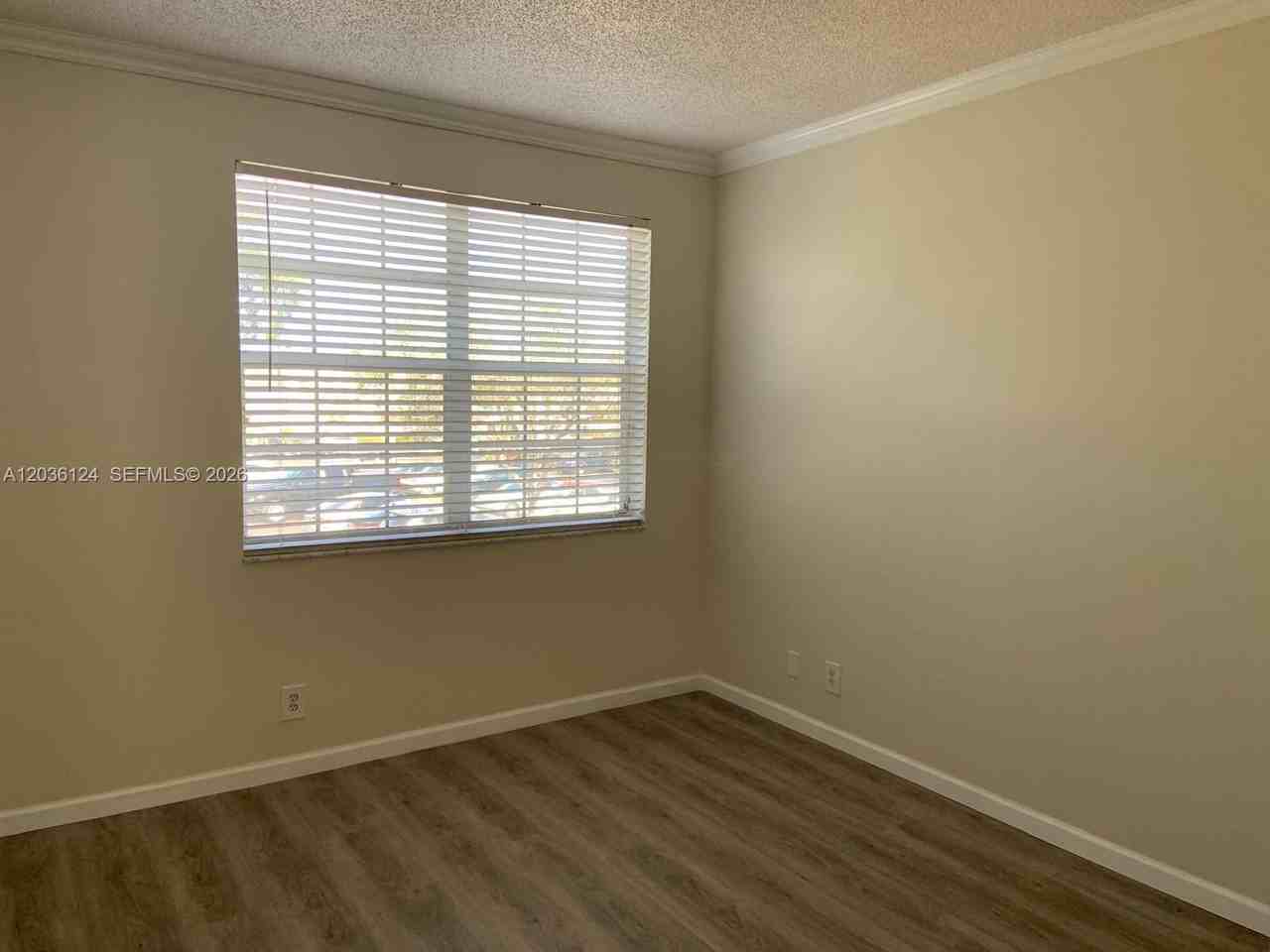 21 Fleming Court - Photo 3 of 8