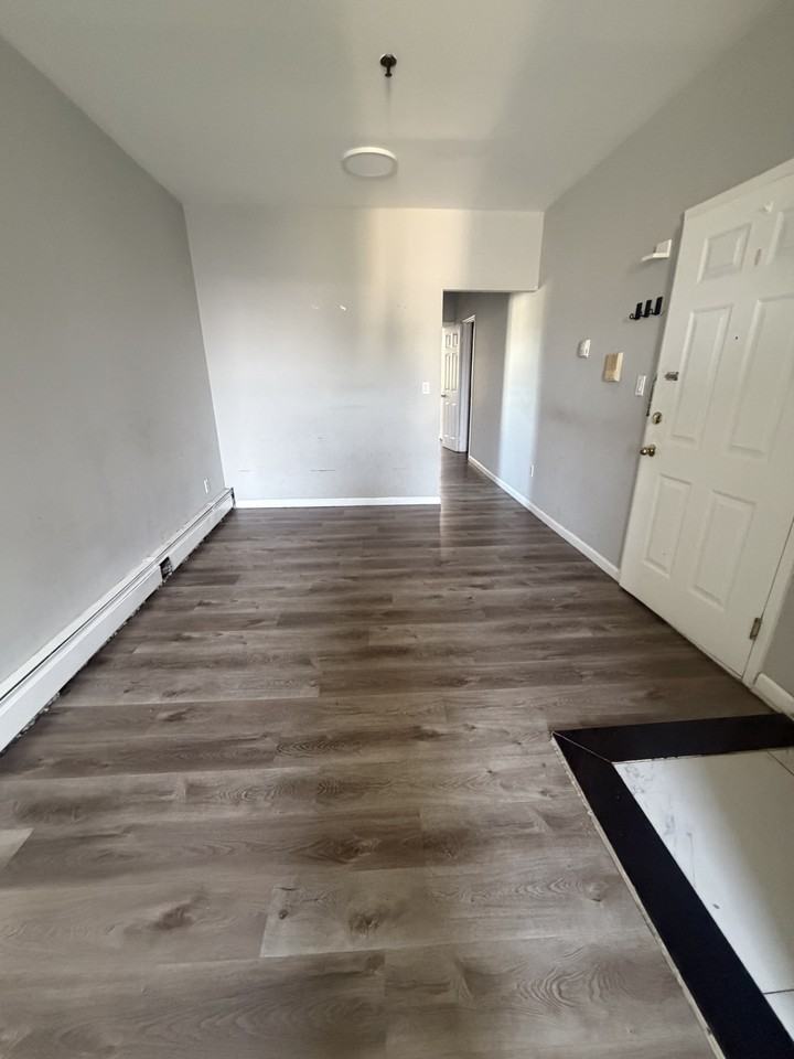93 Franklin St #3R - Photo 3 of 8