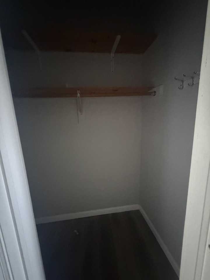 93 Franklin St #3R - Photo 6 of 8