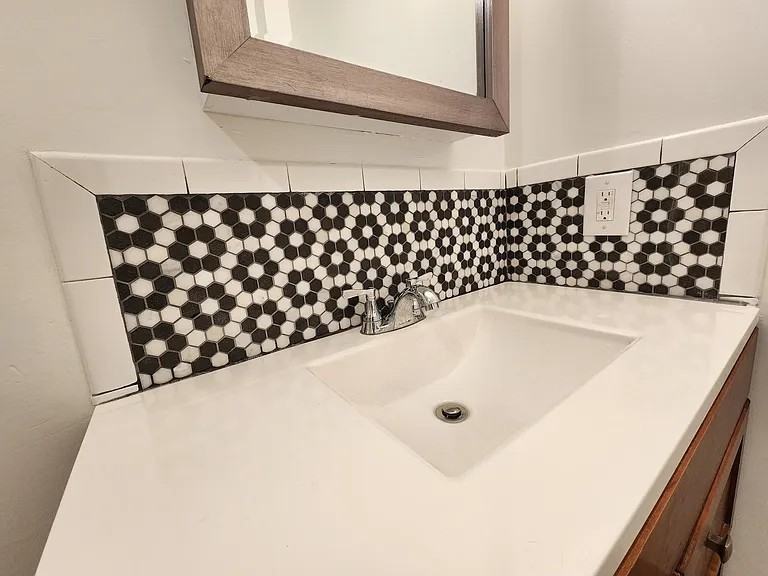 80 Mountain Way #2 - Photo 6 of 17