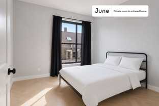 17 Highgate St #D - Photo 1 of 1