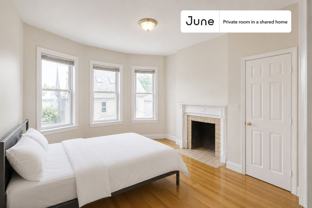17 Highgate St #B - Photo 1 of 1