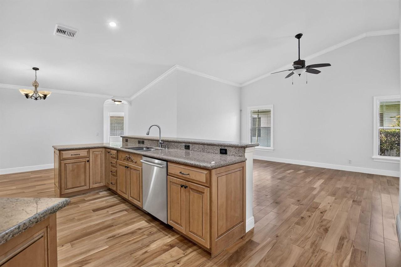 1949 Water Ridge Drive - Photo 6 of 19