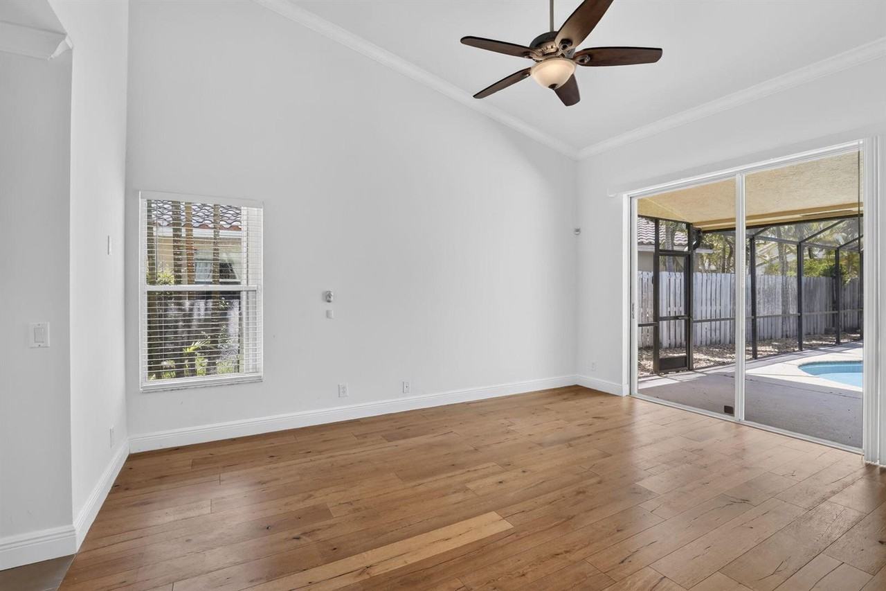 1949 Water Ridge Drive - Photo 7 of 19