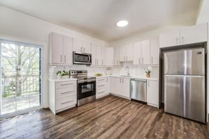 featured image of 450 Connaught St