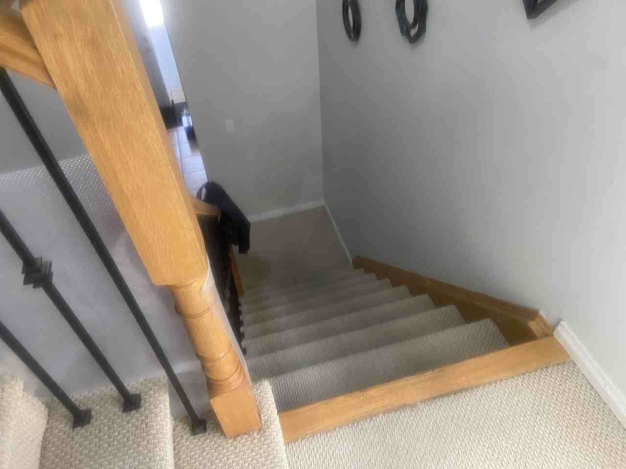 18 Osgoode Dr - Photo 6 of 7