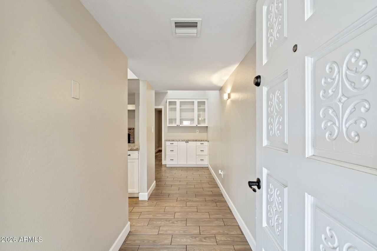 7840 N 7th St #1 - Photo 5 of 42