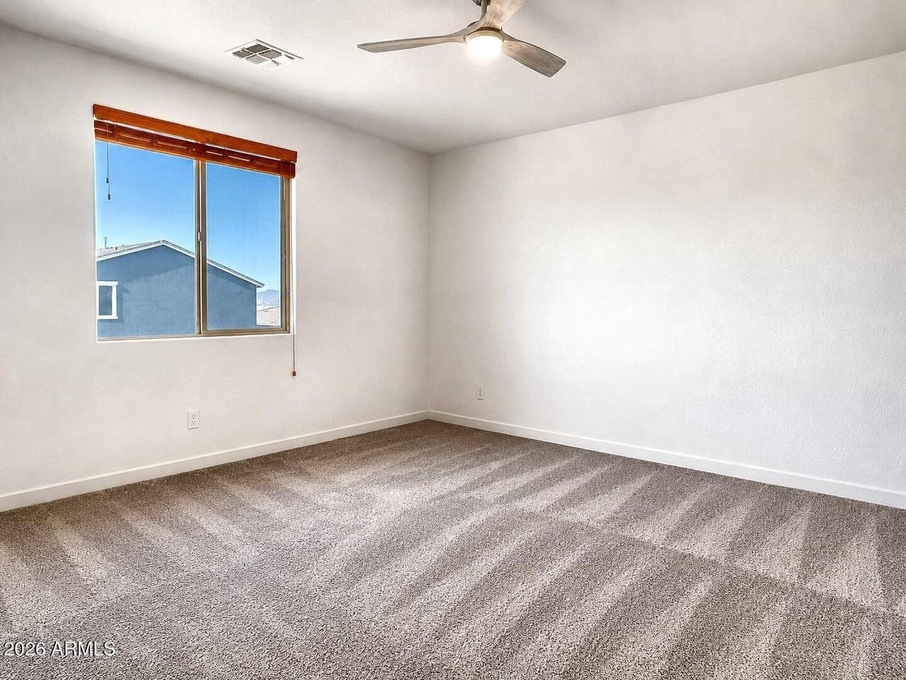 11245 E Unity Ave - Photo 7 of 13
