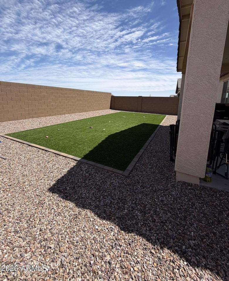 48395 N Dorotea Way - Photo 2 of 4
