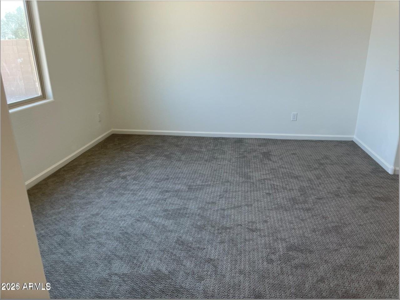 815 W Nova Pl - Photo 3 of 5
