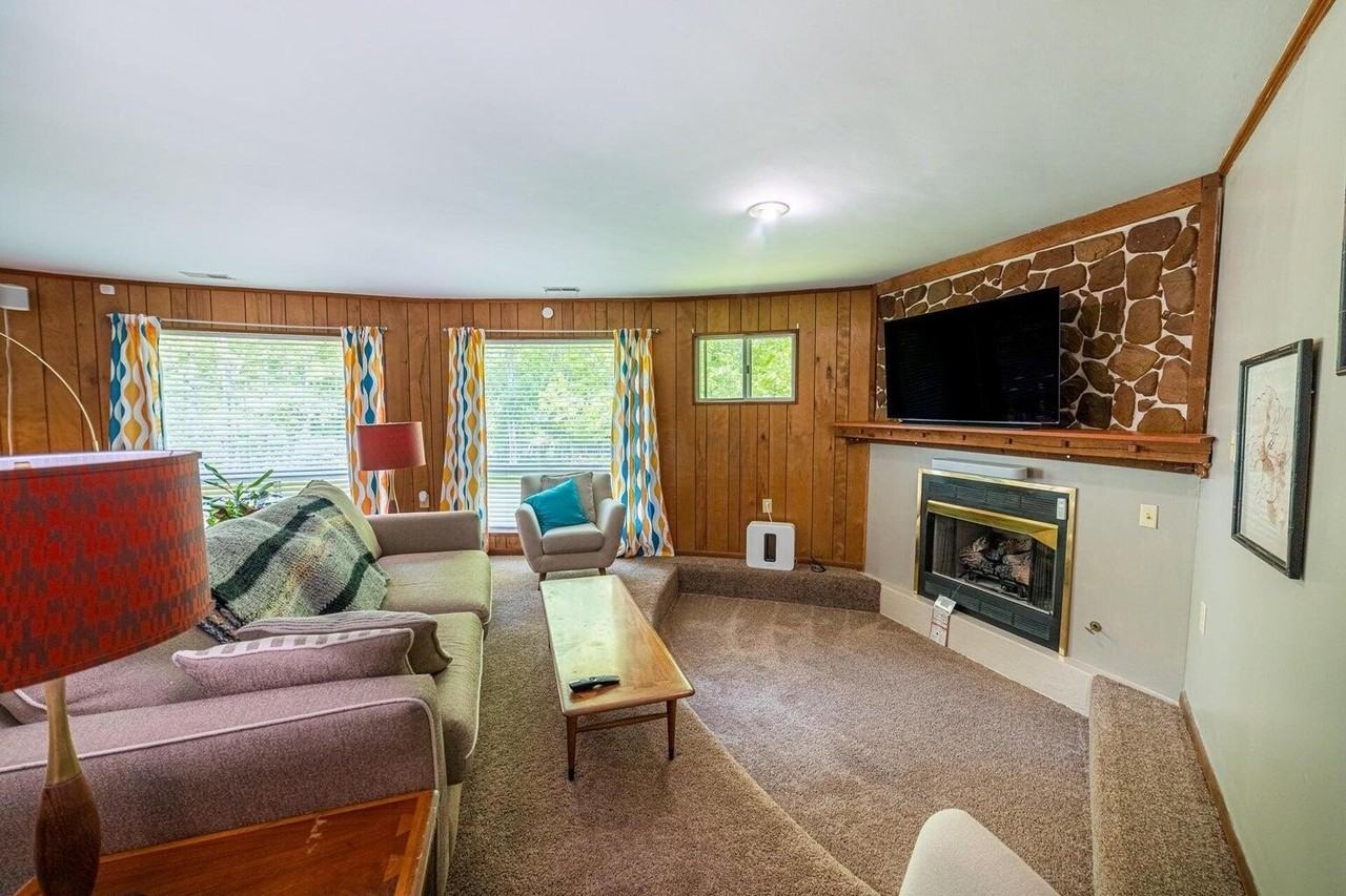 516 Mcintosh Dr - Photo 3 of 19