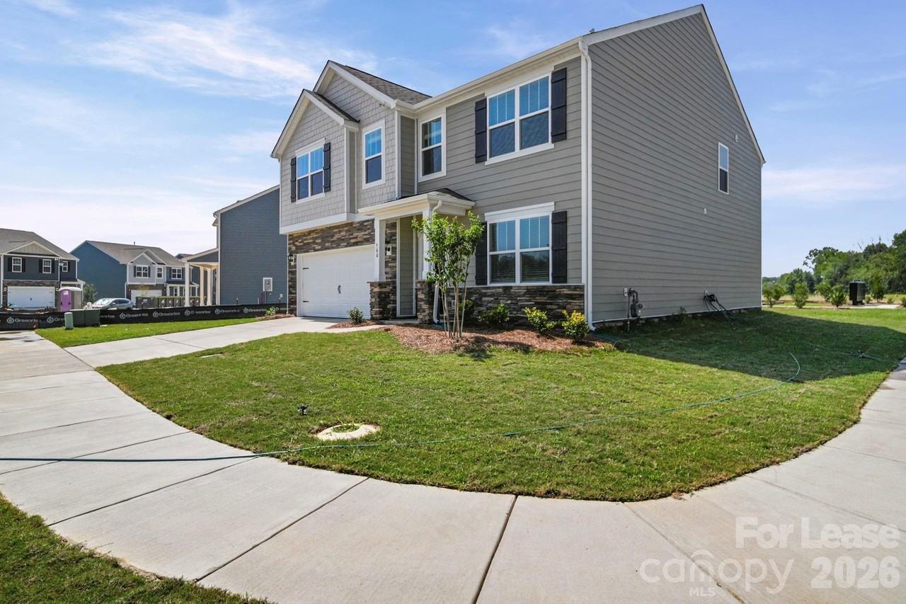 500 Blackpool Ct - Photo 2 of 38