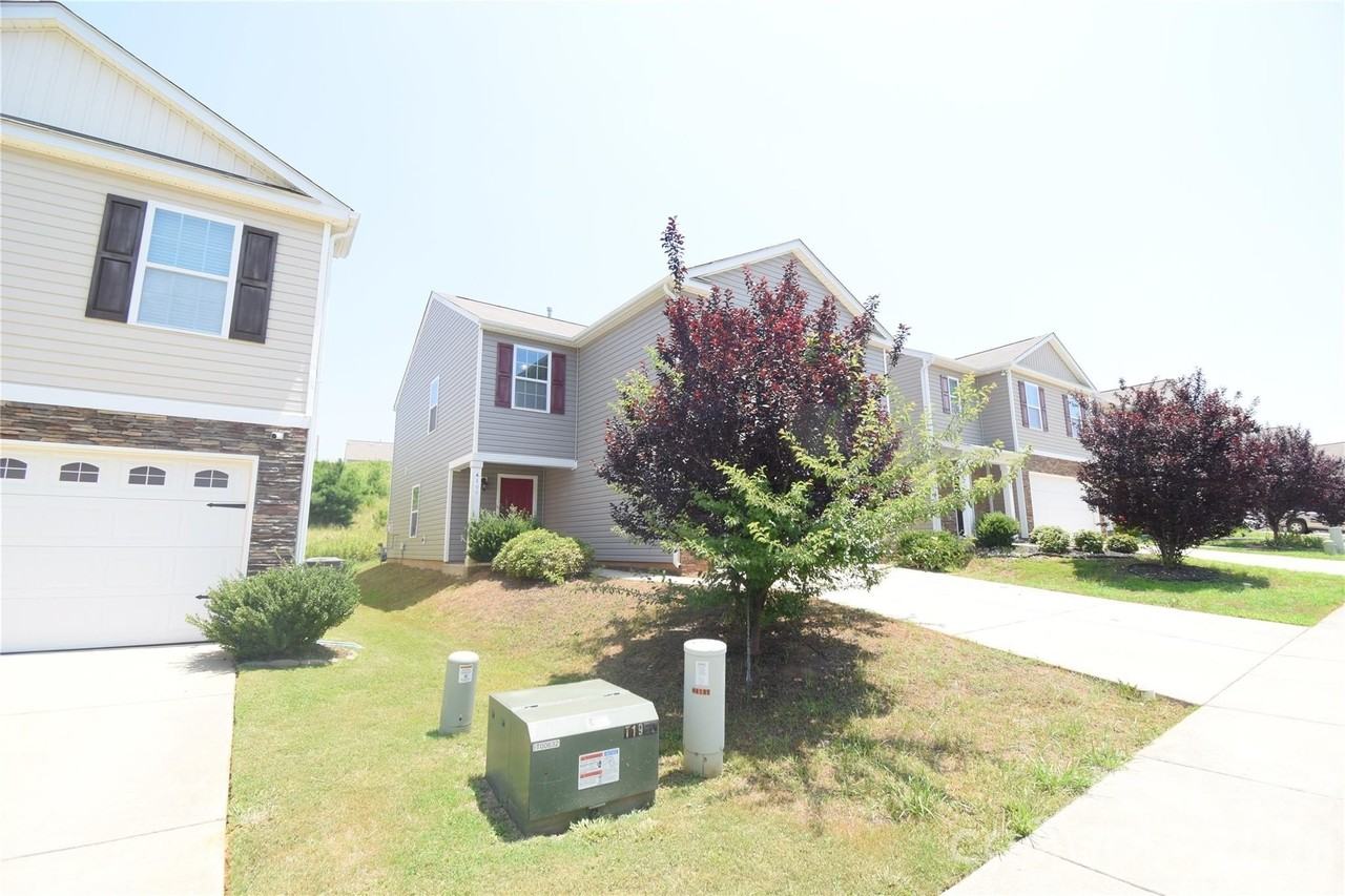 4199 Long Arrow Dr - Photo 2 of 25