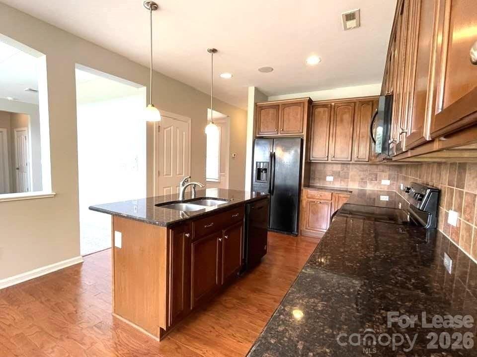 10345 Falling Leaf Dr Nw - Photo 5 of 41