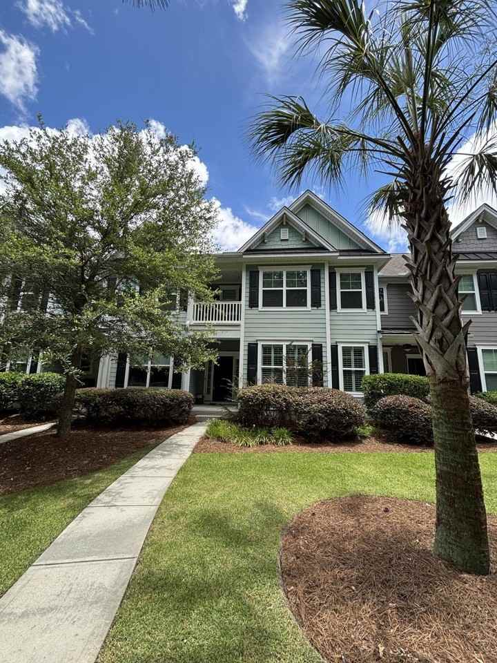 2108 Promenade Ct - Photo 4 of 34