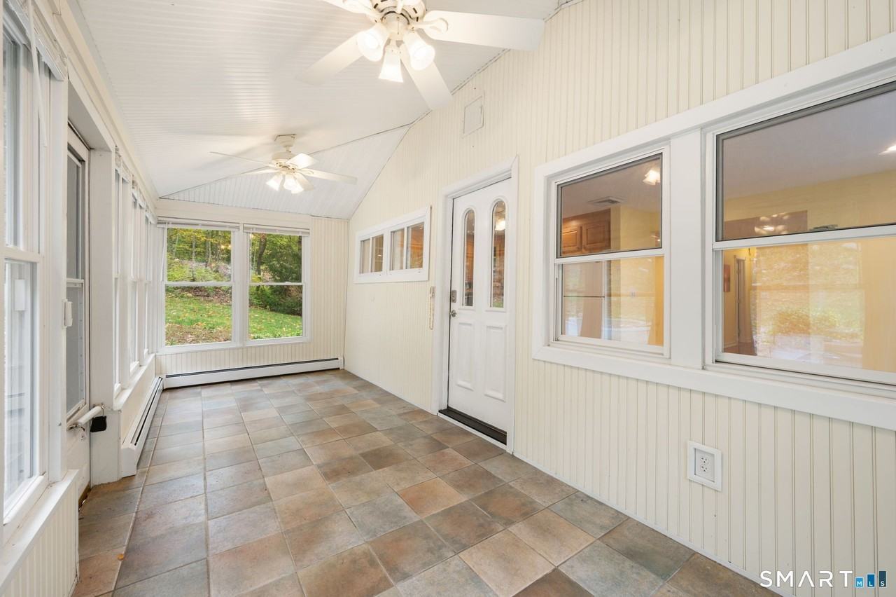 87-B Cottage Rd - Photo 6 of 35