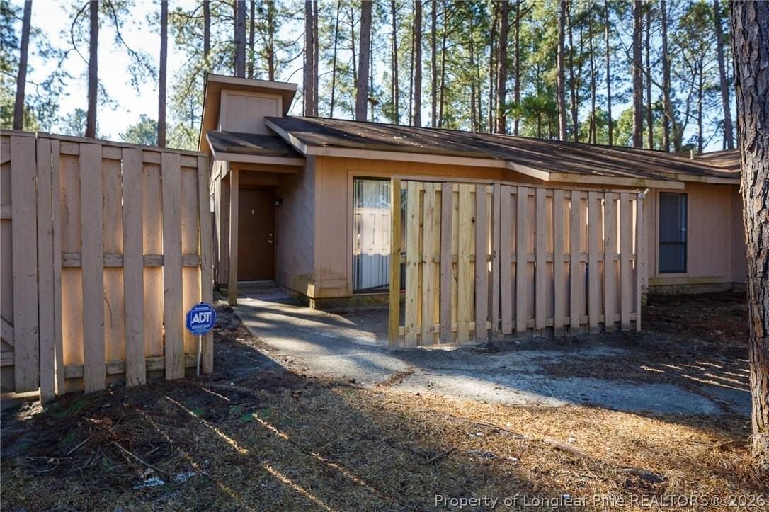 613 Mosswood Ln - Photo 3 of 13