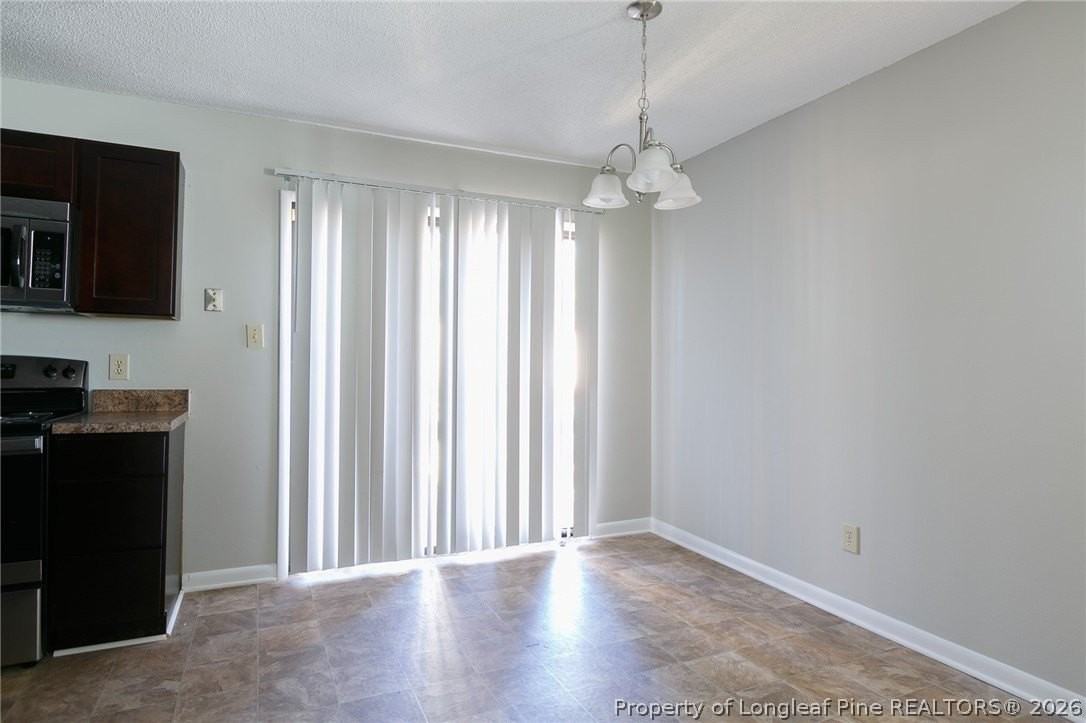 613 Mosswood Ln - Photo 5 of 13