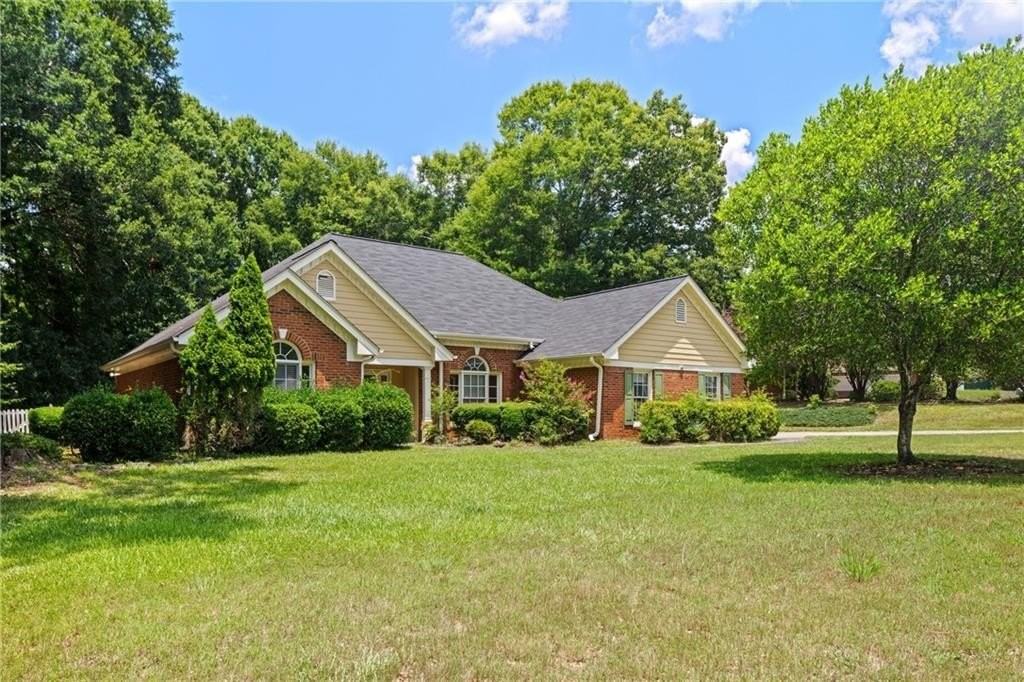 2902 Bridle Creek Dr Sw - Photo 2 of 29