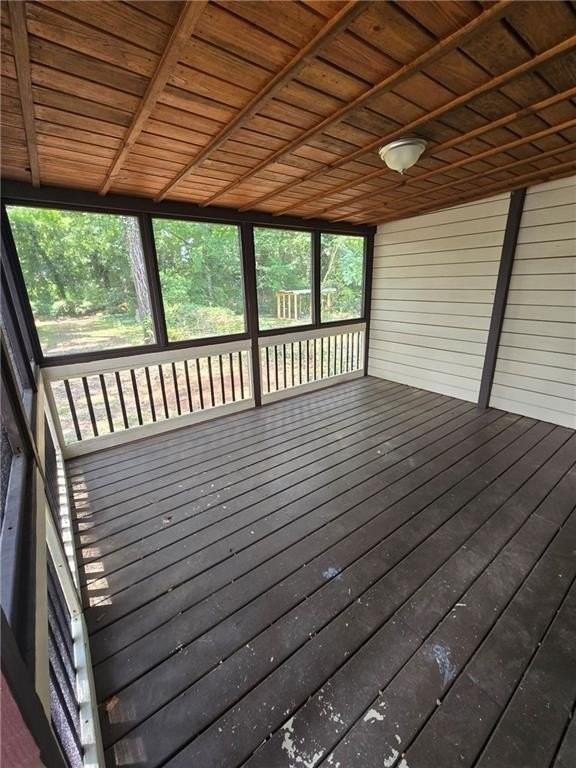 5041 Ash St - Photo 3 of 13