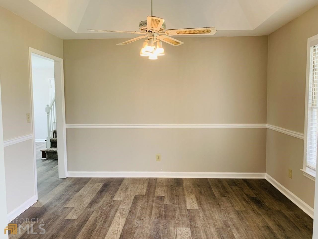 61 Garden Hills Dr - Photo 7 of 28