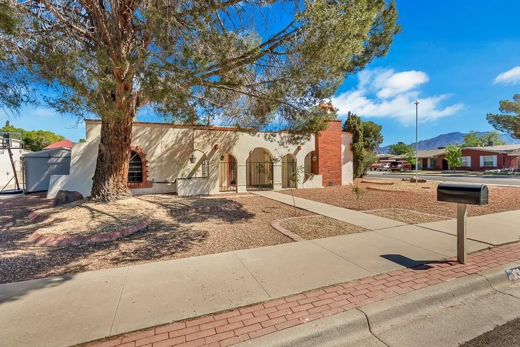 301 Los Nietos Ct - Photo 2 of 40