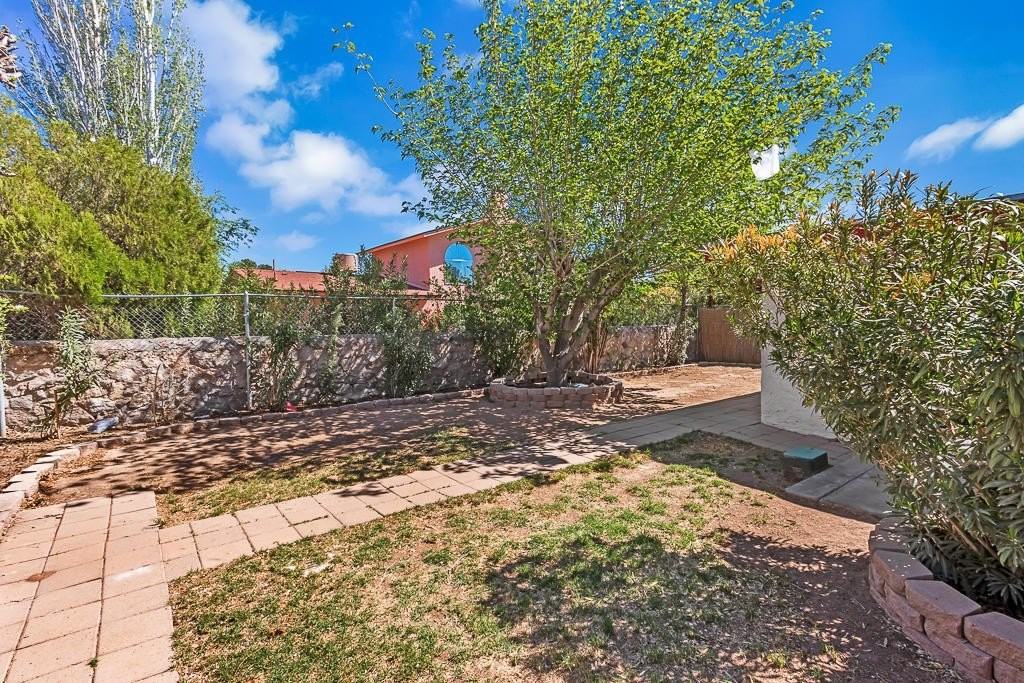 301 Los Nietos Ct - Photo 4 of 40