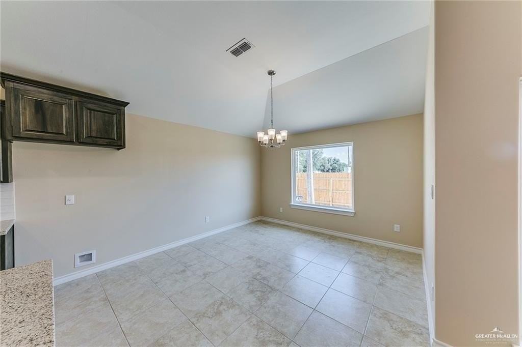 5201 Umar Ave - Photo 6 of 13