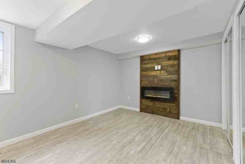 499 New Brunswick Ave Unit C - Photo 7 of 13
