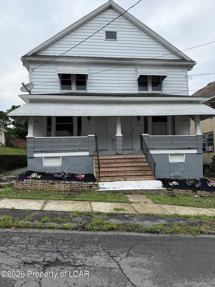 68 Coal St