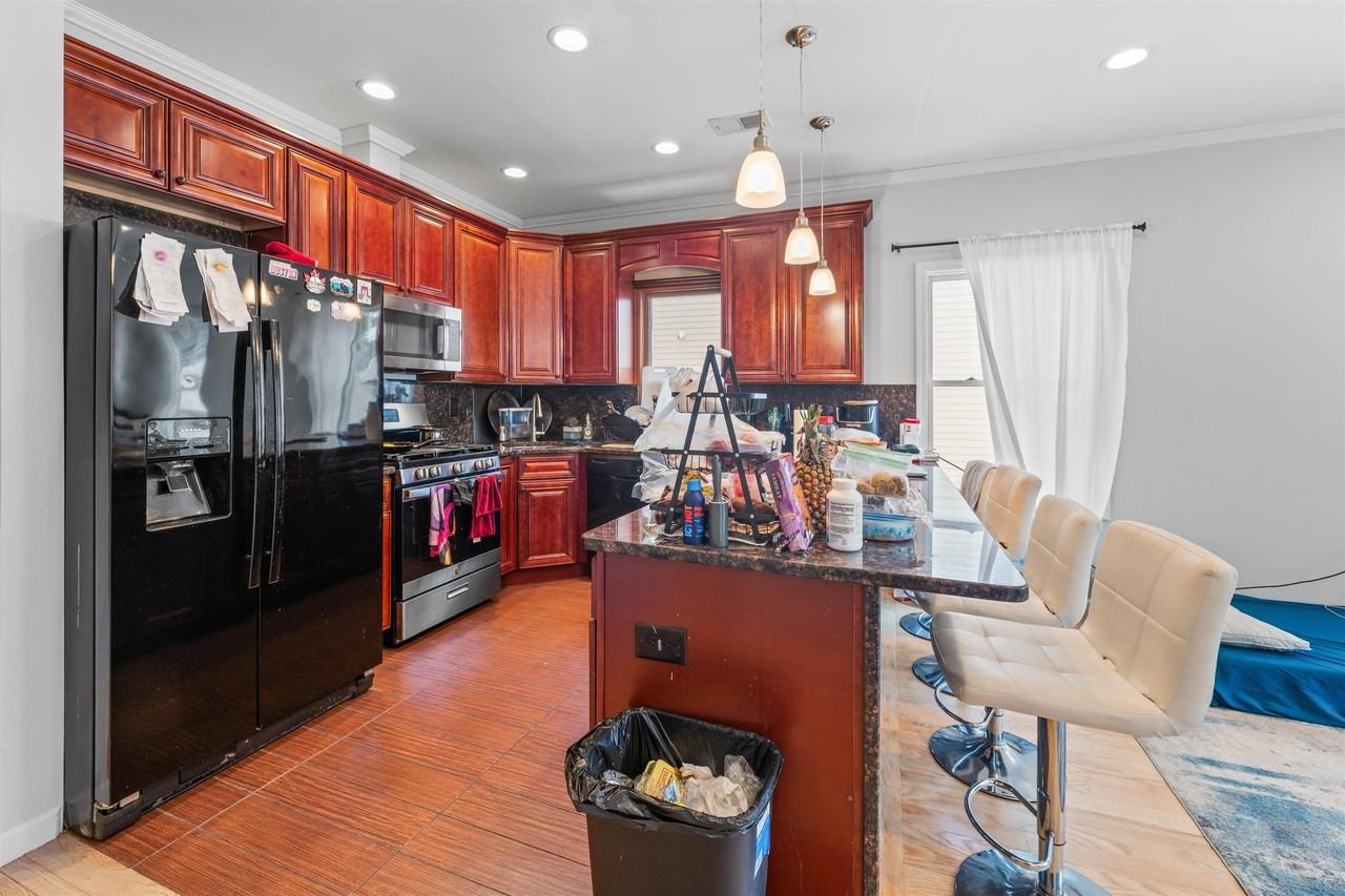108 Kearney Ave #1 - Photo 4 of 24