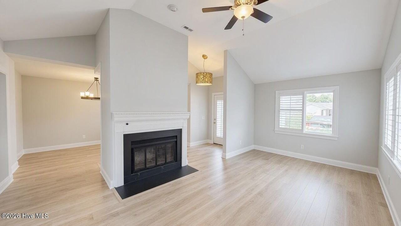 6741 Cable Car Ln - Photo 3 of 29