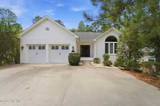 25 Kingswood Cir - Photo 1 of 1