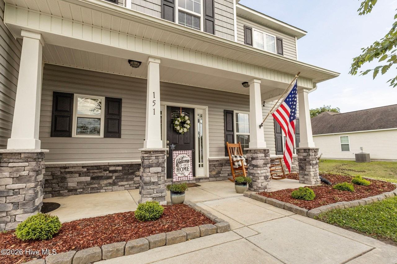 151 Prelude Dr - Photo 3 of 48