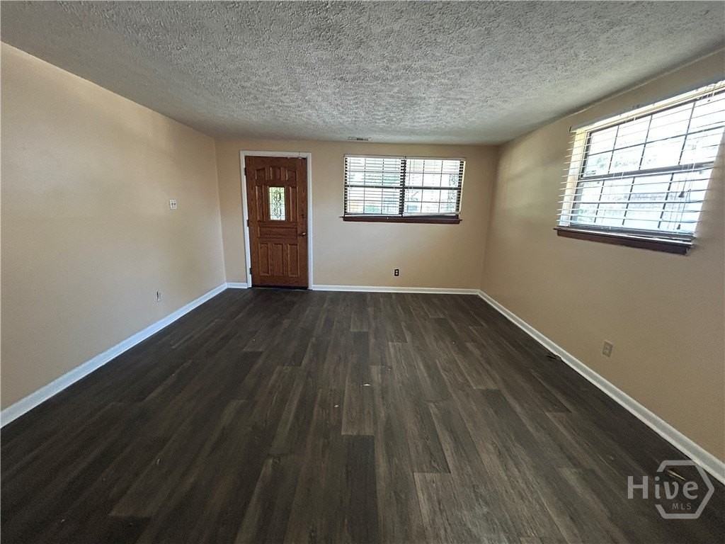 1010 Carroll St - Photo 4 of 18