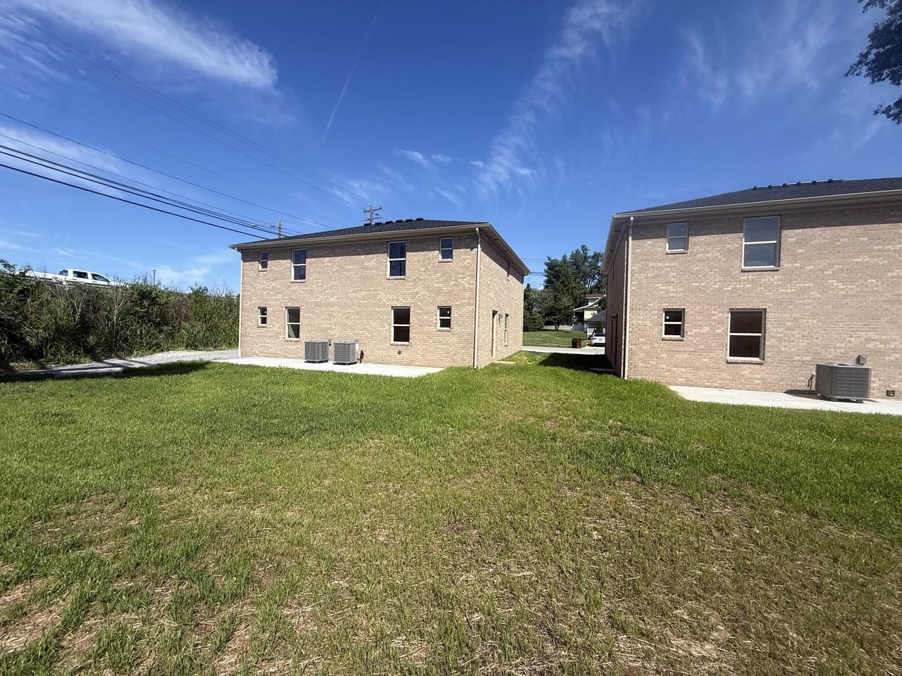 103 Valley St - Photo 7 of 47