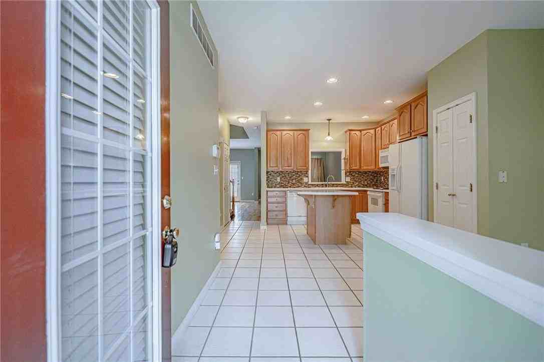 6608 Mine Dr - Photo 6 of 37