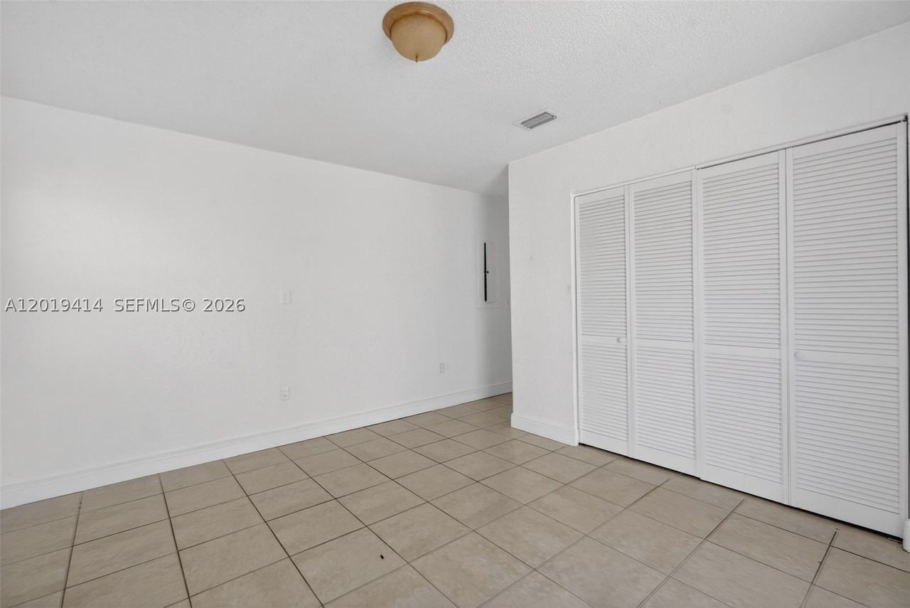 20841 Sw 103rd Ct - Photo 6 of 32