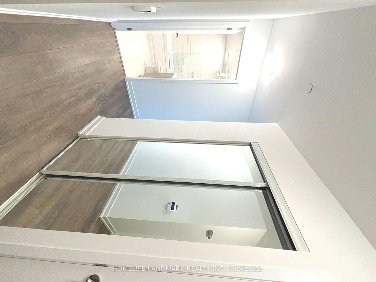 219 Dundas Street East - Photo 13