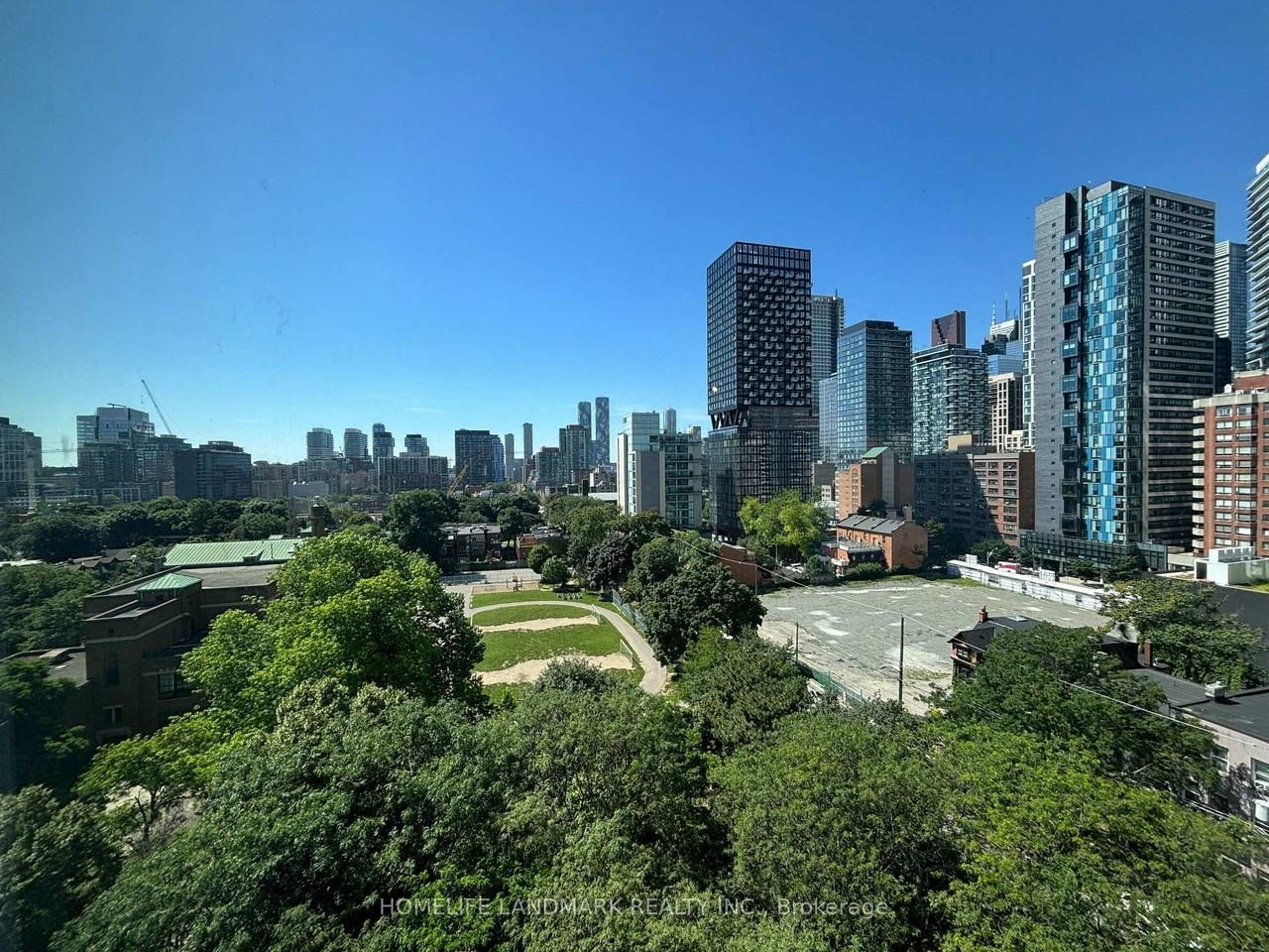 219 Dundas Street East - Photo 21