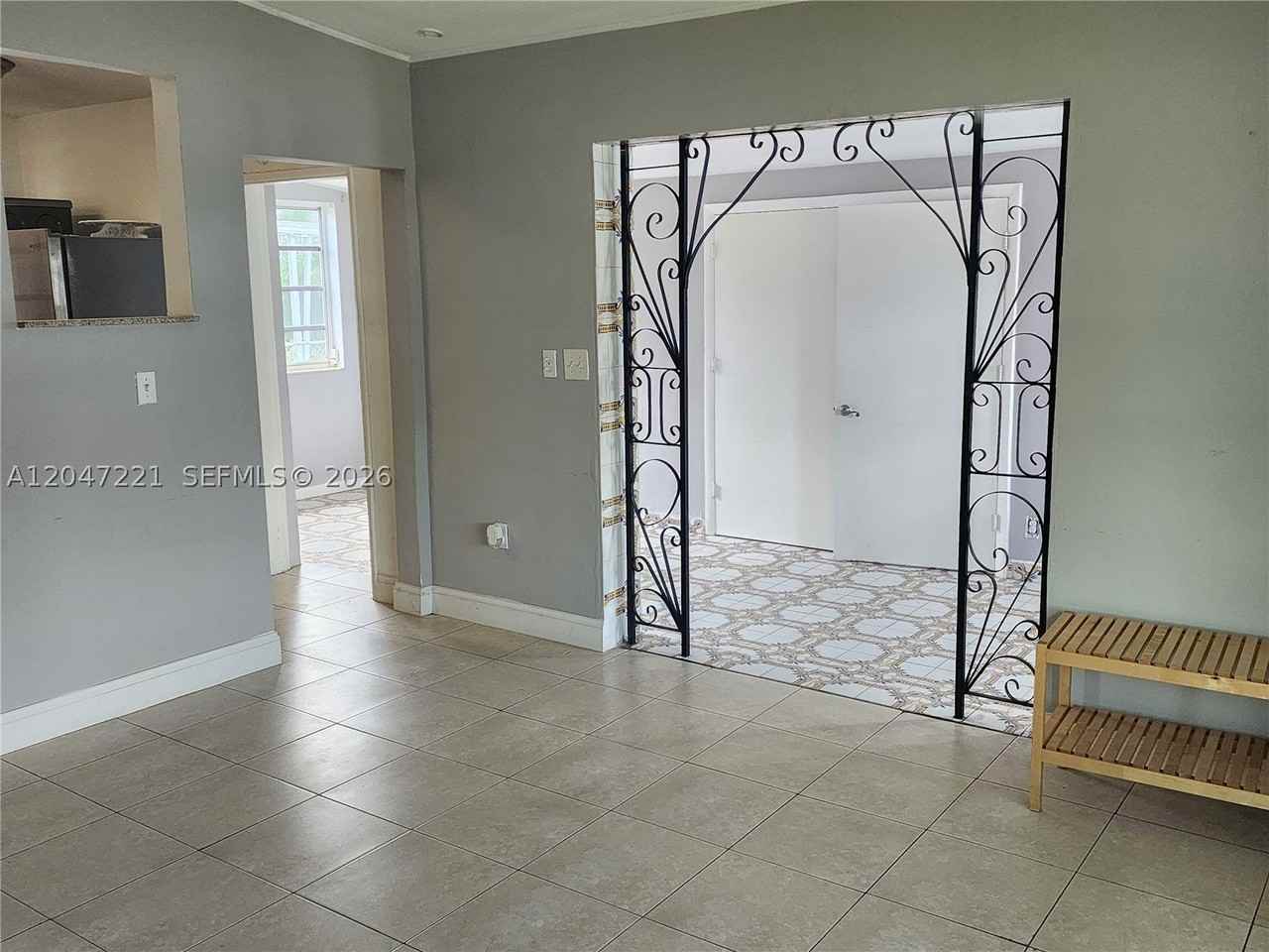 4100 Sw 36th St #0 - Photo 3 of 13