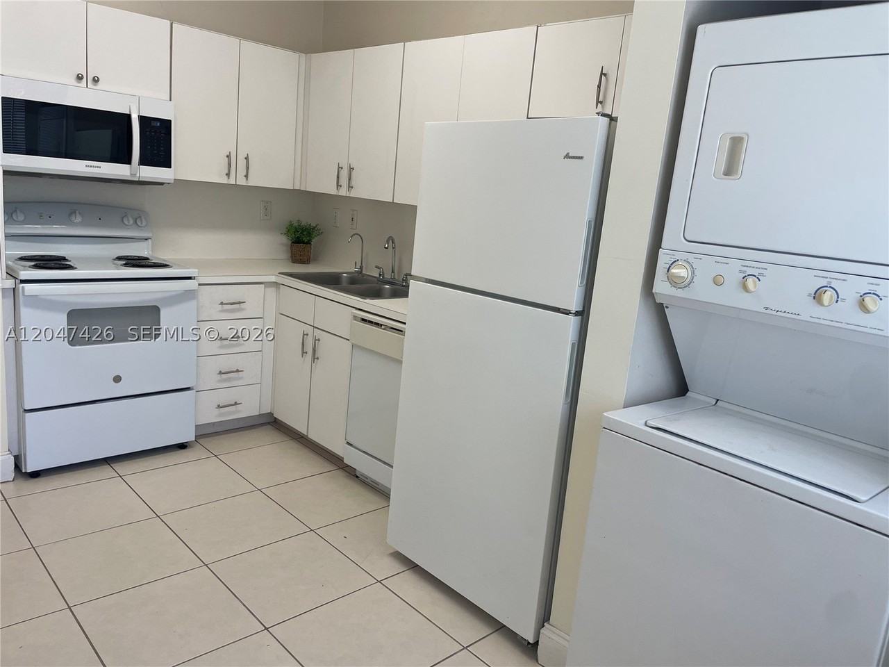 15400 Sw 134th Pl #404 - Photo 4 of 6