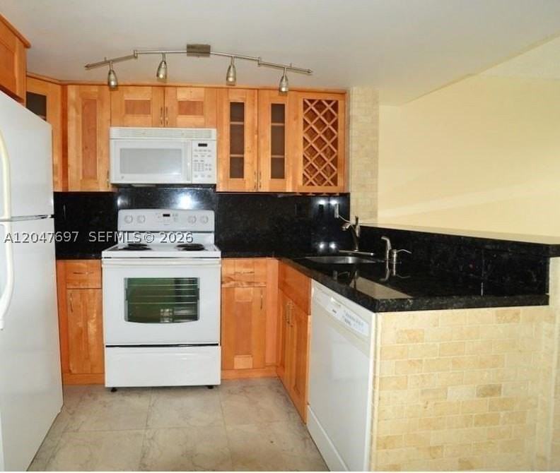 510 Nw 86th Pl #104-12 - Photo 2 of 6
